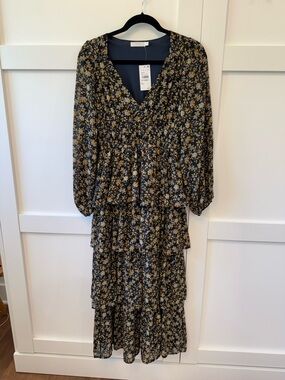 NWT LUSH Indigo Floral Tiered V-Neck Maxi Dress with Floral Print